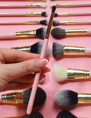 P.Louise #124 Blending Brush