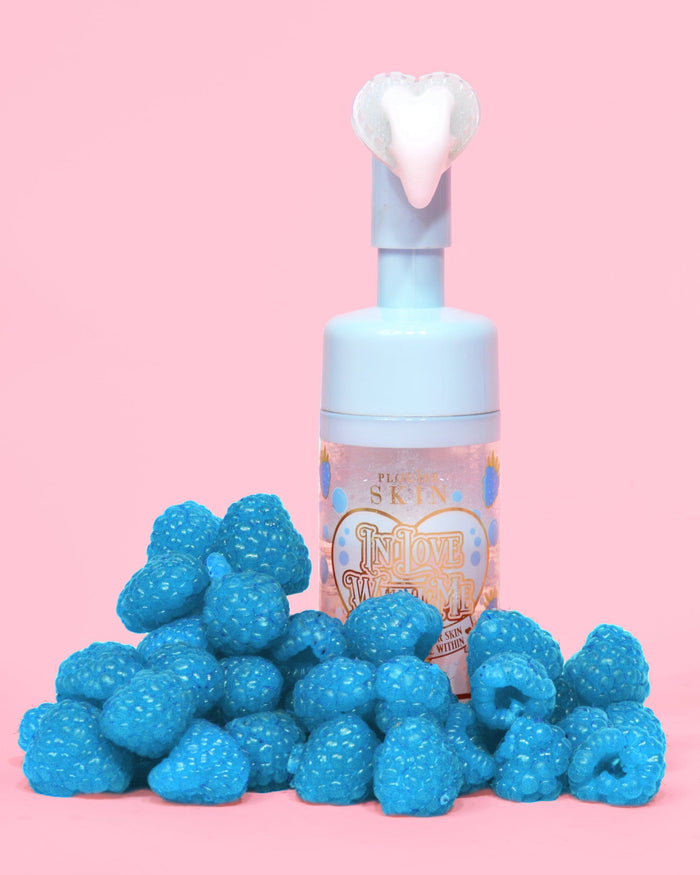 In Love With Me Facial Foaming Cleanser