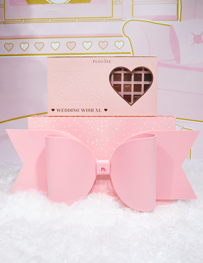 Bow Gift Wrap Box
