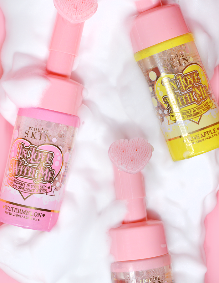 In Love With Me Facial Foaming Cleanser