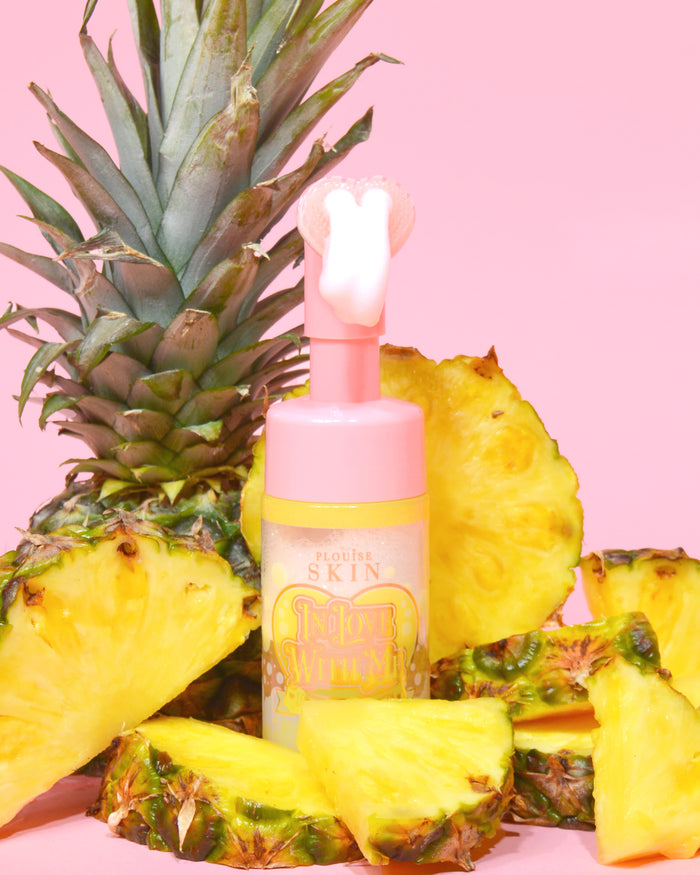 In Love With Me Facial Foaming Cleanser
