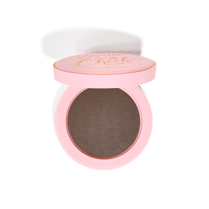 Bronceador en polvo horneado The Cheek Of It de P.Louise