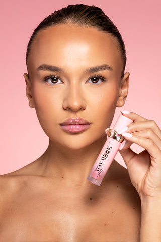 P.Louise Stay Shining Glitter Lip Oil Turkish Delight Model