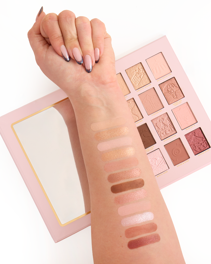 My Frosty Fairytale 10-Piece Beauty Gift Set PRE-ORDER